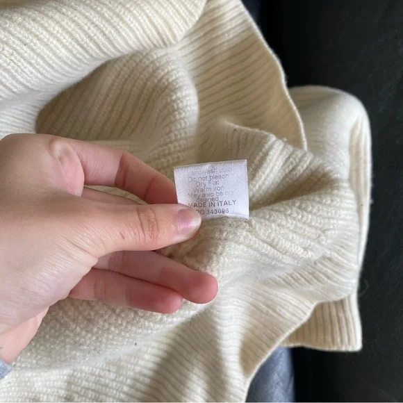 CUYANA Ribbed Open Back Sweater in Cream Size Small - Picture 7 of 8